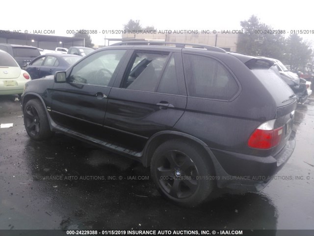 5UXFB53585LV12411 - 2005 BMW X5 4.4I BLACK photo 3