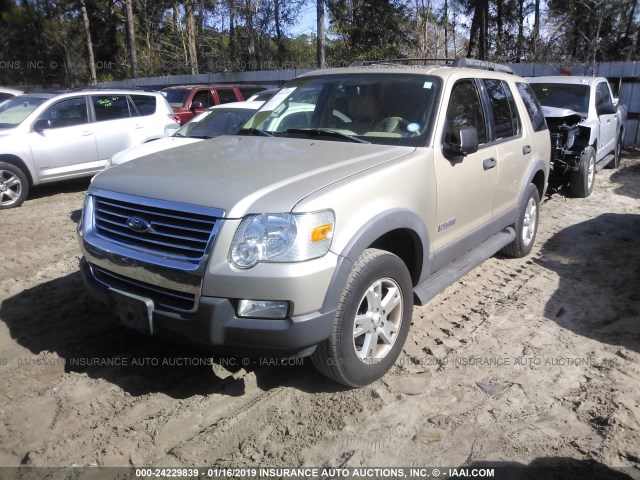 1FMEU63E26UA17173 - 2006 FORD EXPLORER XLT TAN photo 2