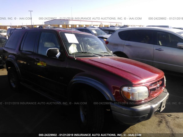 1FMDU73E1YZC41266 - 2000 FORD EXPLORER XLT RED photo 1