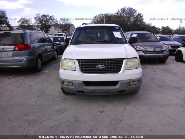 1FMRU15W53LB31406 - 2003 FORD EXPEDITION XLT WHITE photo 6
