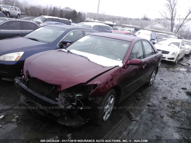 4T1BF30KX2U023240 - 2002 TOYOTA CAMRY LE/XLE/SE MAROON photo 2