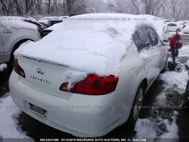 JN1CV6AR5AM453431 - 2010 INFINITI G37 WHITE photo 4