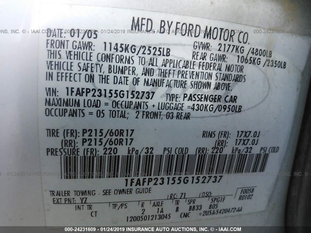 1FAFP23155G152737 - 2005 FORD FIVE HUNDRED SE WHITE photo 9