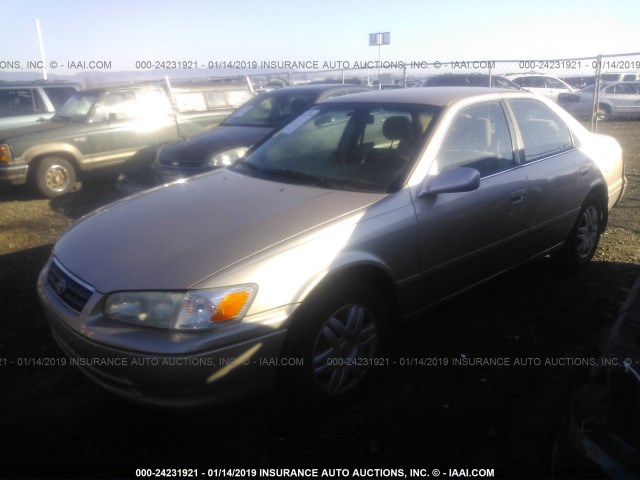 JT2BG22K1Y0454891 - 2000 TOYOTA CAMRY CE/LE/XLE 香槟色 照片 2