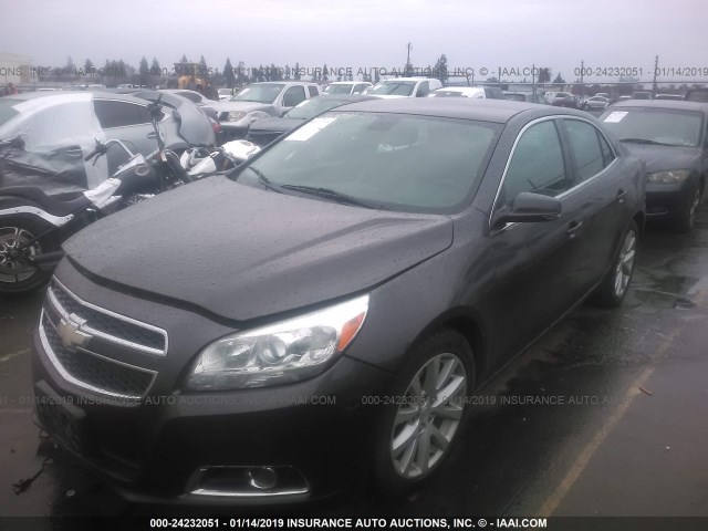 1G11E5SA2DF298636 - 2013 CHEVROLET MALIBU 2LT GRAY photo 2