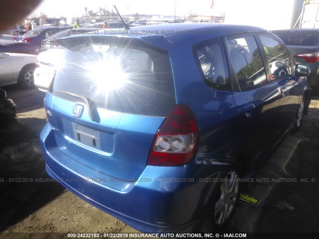 JHMGD38618S003484 - 2008 HONDA FIT SPORT BLUE photo 4