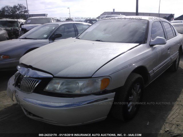 1LNHM97V41Y730196 - 2001 LINCOLN CONTINENTAL  GOLD photo 2