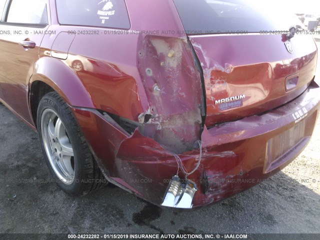 2D4FV48T75H562078 - 2005 DODGE MAGNUM SE MAROON photo 6