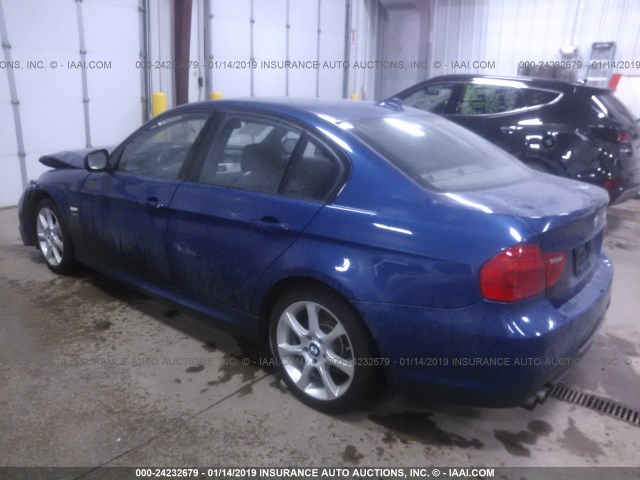 WBAPK7C5XBA972773 - 2011 BMW 328 XI BLUE photo 3