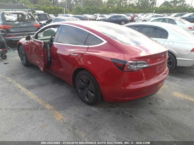 5YJ3E1EA7JF102811 - 2018 TESLA MODEL 3 წითელი ფოტო 3