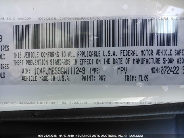 1C4PJMBS9GW111249 - 2016 JEEP CHEROKEE TRAILHAWK 白色 照片 9