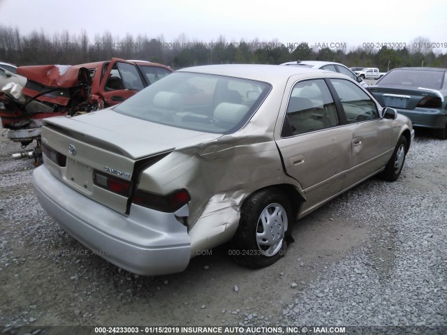 JT2BG28K4X0318003 - 1999 TOYOTA CAMRY LE/XLE 金色 照片 4