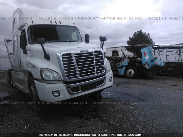 3AKJGLD55GSHB1754 - 2016 FREIGHTLINER CASCADIA 125  Unknown photo 1