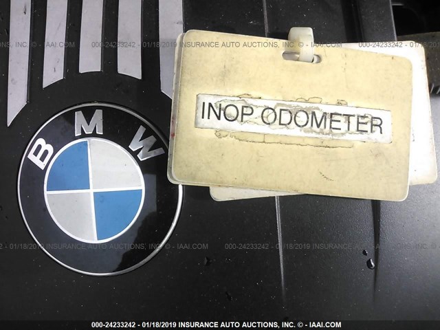 WBAUC73579VK94695 - 2009 BMW 135 I WHITE photo 7