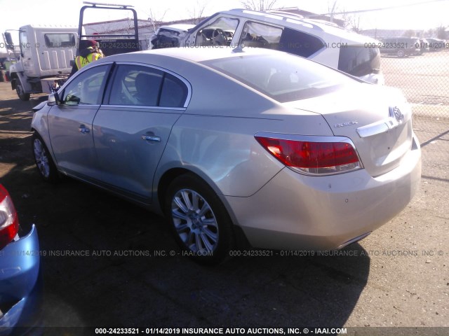 1G4GC5E33DF226988 - 2013 BUICK LACROSSE Champagne photo 3