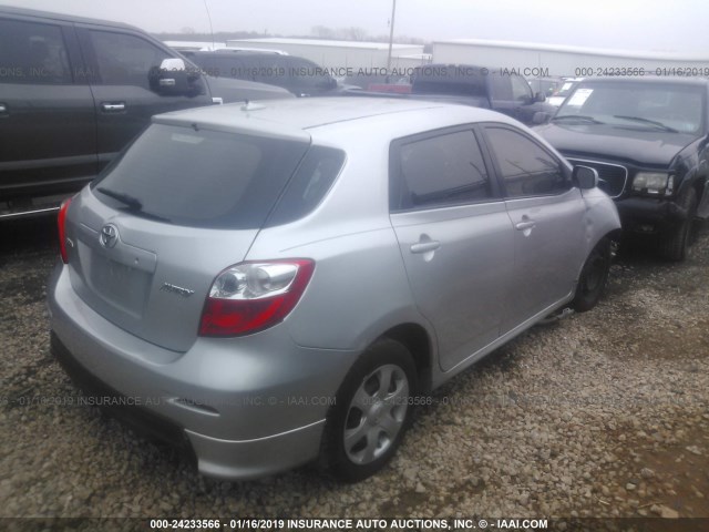 2T1KE40E19C018278 - 2009 TOYOTA COROLLA MATRIX S SILVER photo 4