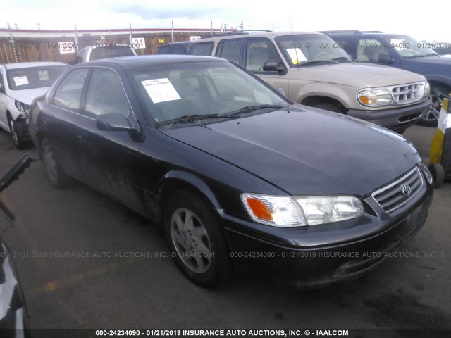 JT2BG22K3Y0495605 - 2000 TOYOTA CAMRY CE/LE/XLE GRAY photo 1