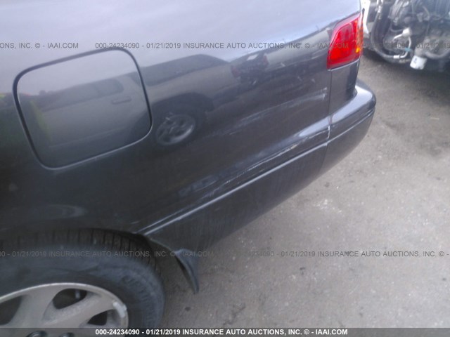 JT2BG22K3Y0495605 - 2000 TOYOTA CAMRY CE/LE/XLE GRAY photo 6