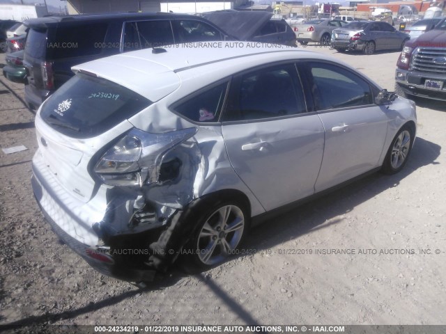 1FADP3K28EL311135 - 2014 FORD FOCUS SE 白色 照片 6
