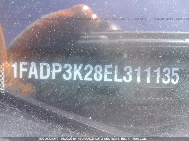 1FADP3K28EL311135 - 2014 FORD FOCUS SE 白色 照片 9