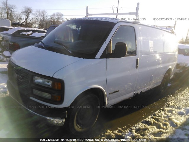 1GTFG25M4V1008729 - 1997 GMC SAVANA G2500 WHITE photo 2