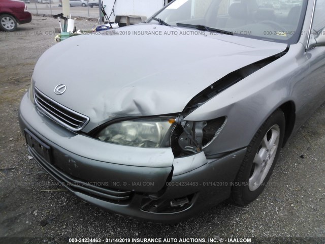 JT8BF28G3Y5084977 - 2000 LEXUS ES 300 SILVER photo 6