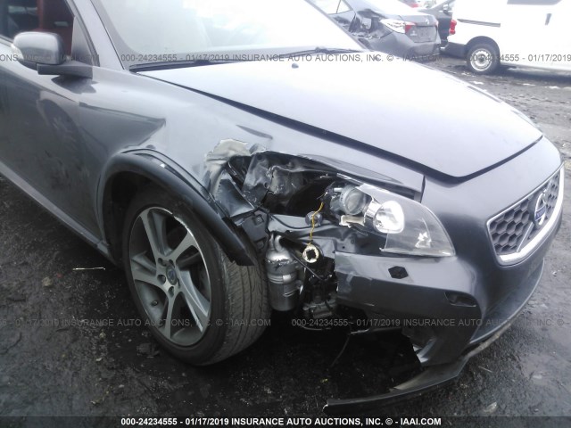 YV1672MK2D2309650 - 2013 VOLVO C30 T5 GRAY photo 6