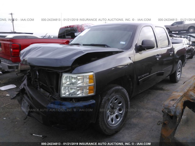 3GCPCSEA7BG113820 - 2011 CHEVROLET SILVERADO C1500 LT GRAY photo 2