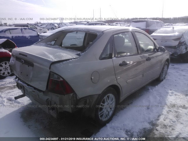 1FAFP34N77W288593 - 2007 FORD FOCUS ZX4/S/SE/SES BEIGE photo 4