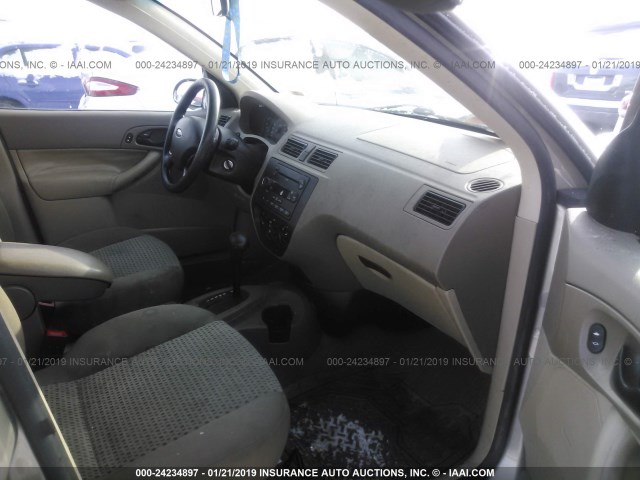 1FAFP34N77W288593 - 2007 FORD FOCUS ZX4/S/SE/SES BEIGE photo 5