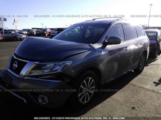 5N1AR2MN5FC620972 - 2015 NISSAN PATHFINDER S/SV/SL/PLATINUM GRAY photo 2