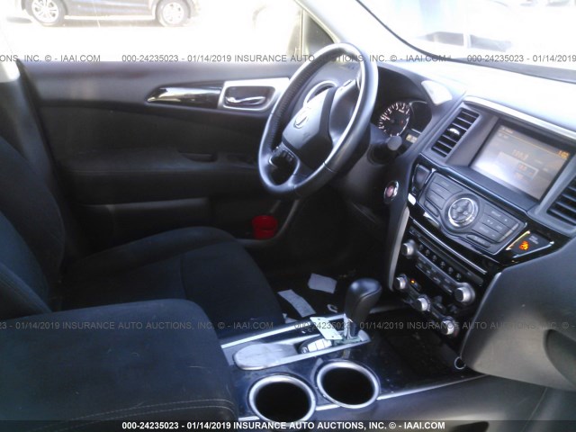 5N1AR2MN5FC620972 - 2015 NISSAN PATHFINDER S/SV/SL/PLATINUM GRAY photo 5