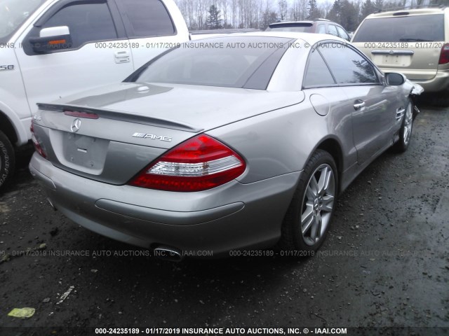 WDBSK71F27F118636 - 2007 MERCEDES-BENZ SL 550 Gümüş foto 4