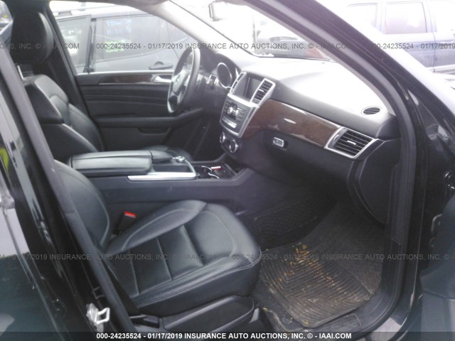 4JGDA2EB0CA067583 - 2012 MERCEDES-BENZ ML 350 BLUETEC BLACK photo 5