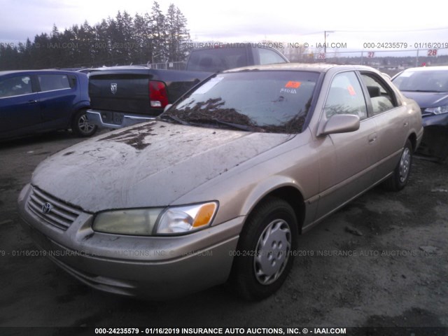 4T1BG22K2XU575326 - 1999 TOYOTA CAMRY CE/LE/XLE GOLD photo 2