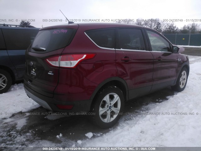 1FMCU9G9XGUA08471 - 2016 FORD ESCAPE SE MAROON photo 4