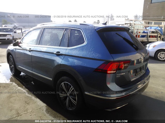 3VV3B7AXXJM057768 - 2018 VOLKSWAGEN TIGUAN SE/SEL BLUE photo 3