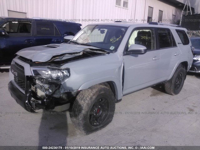 JTEBU5JR3H5458827 - 2017 TOYOTA 4RUNNER GRAY photo 2