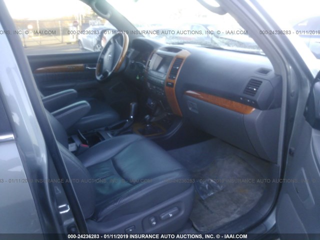 JTJBT20X440064943 - 2004 LEXUS GX GRAY photo 5