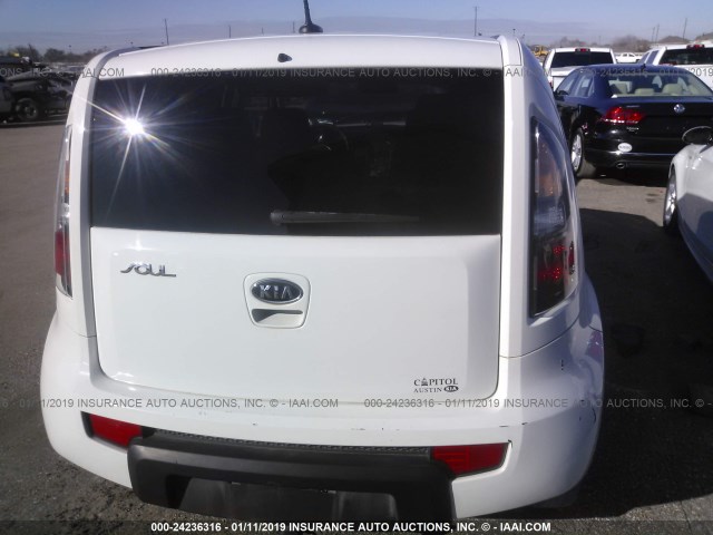 KNDJT2A2XB7288918 - 2011 KIA SOUL +/!/SPORT WHITE photo 6