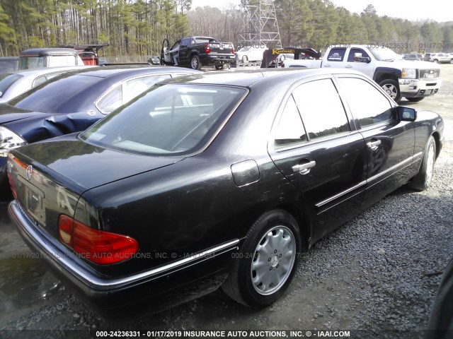 WDBJF55F2VA331949 - 1997 MERCEDES-BENZ E 320 BLACK photo 4