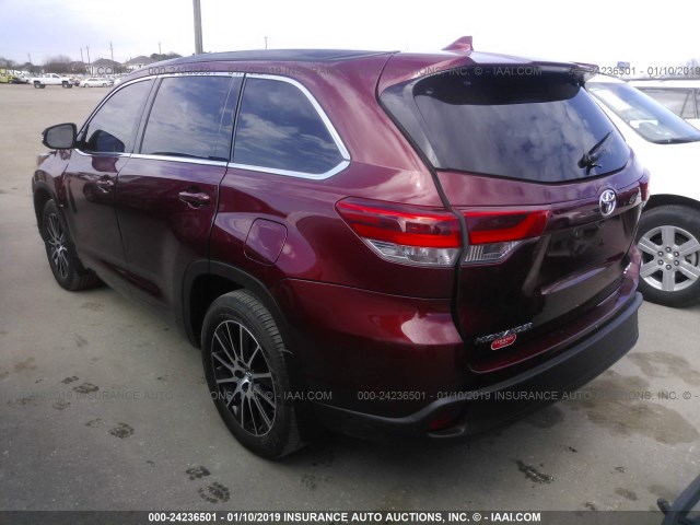 5TDJZRFH3JS497281 - 2018 TOYOTA HIGHLANDER SE/XLE RED photo 3