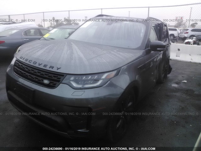 SALRGBBV2HA043325 - 2017 LAND ROVER DISCOVERY SE GRAY photo 2