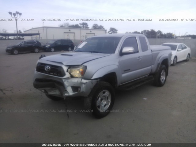 5TFTU4GN3CX016411 - 2012 TOYOTA TACOMA PRERUNNER ACCESS CAB SILVER photo 2