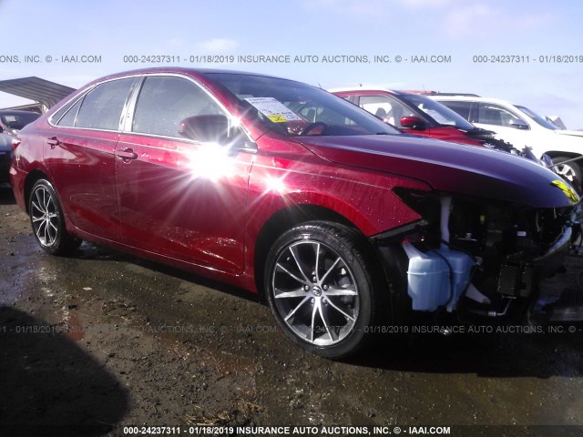 4T1BF1FK2FU893789 - 2015 TOYOTA CAMRY LE/XLE/SE/XSE 红色 照片 1
