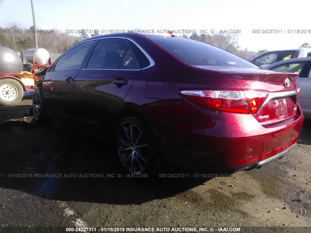 4T1BF1FK2FU893789 - 2015 TOYOTA CAMRY LE/XLE/SE/XSE 红色 照片 3