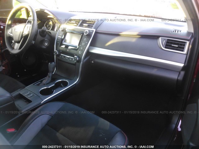 4T1BF1FK2FU893789 - 2015 TOYOTA CAMRY LE/XLE/SE/XSE 红色 照片 5
