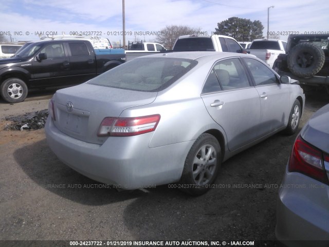 4T1BF3EK2BU682924 - 2011 TOYOTA CAMRY SE/LE/XLE 银色 照片 4