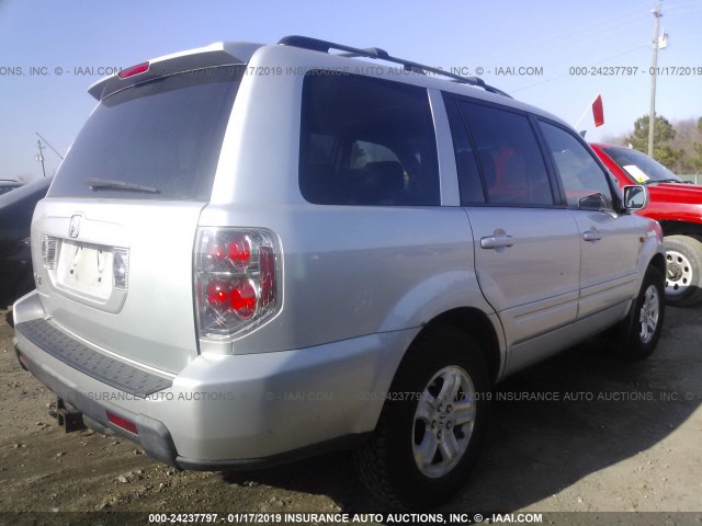 5FNYF28208B014044 - 2008 HONDA PILOT VP SILVER photo 4