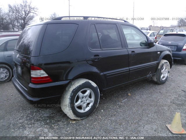 4JGAB54E11A263767 - 2001 MERCEDES-BENZ ML 320 BLACK photo 4